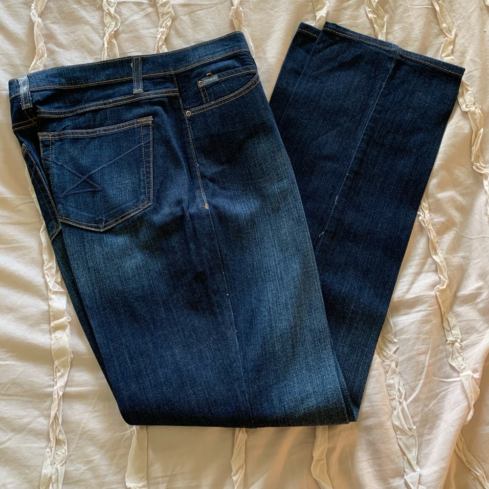 Size 32 women’s starched cinch jeans